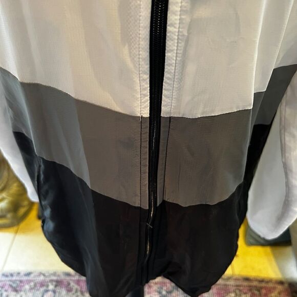 Russell Men's Lightweight windbreaker jacket S - Picture 3 of 10